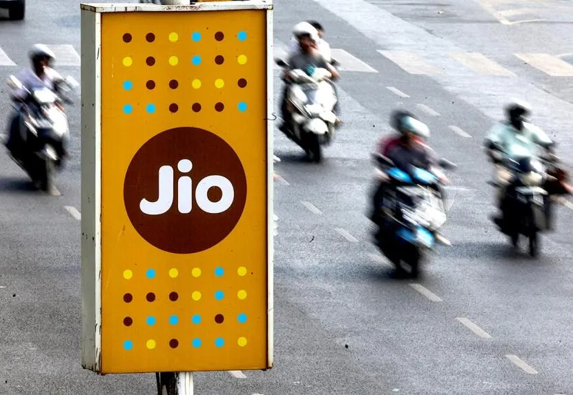 Jio IPO Records: जियो आईपीओ ने तोड़े सारे रिकॉर्ड, 100 मिनट में फुल सब्सक्राइब, 1 करोड़ से ज्यादा आवेदन