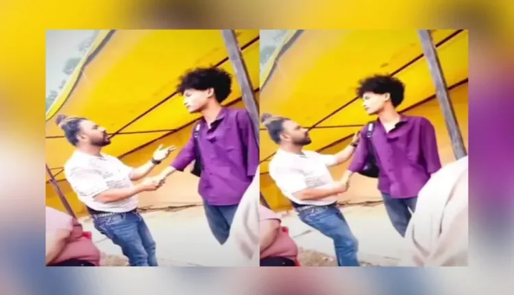 दिल्ली में त्रिपुरा के युवक से कथित दुर्व्यवहार के वायरल वीडियो का एक दृश्य
